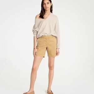 J CREW Women's Khaki 7" stretch chino short Size 14 H5809